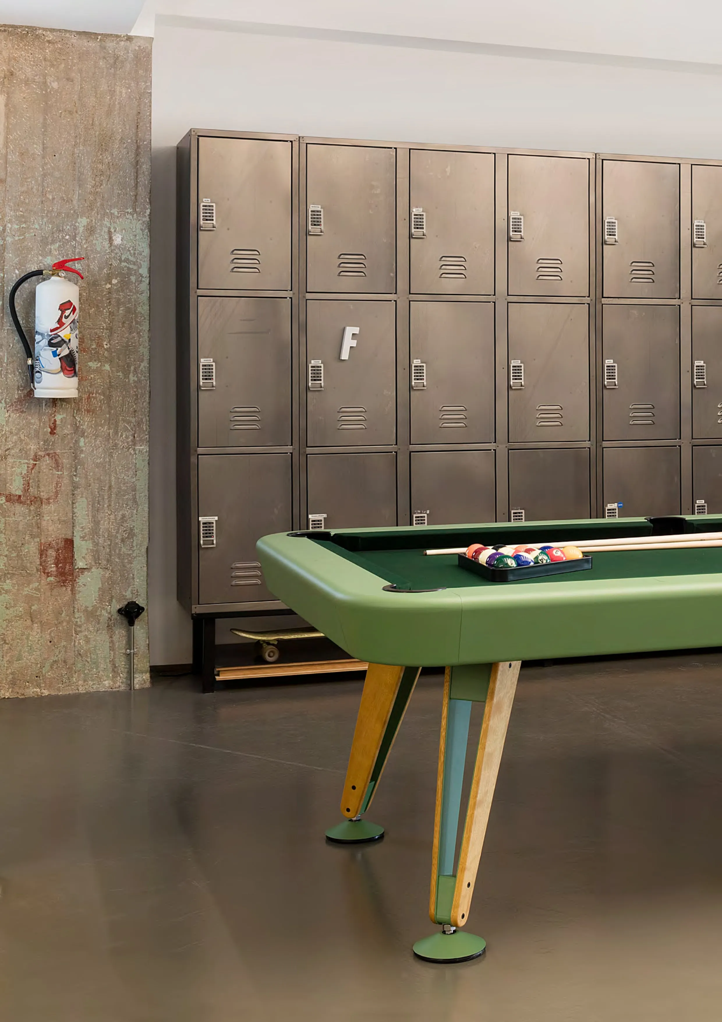 RS Barcelona Diagonal Slate Pool Table W/ Dining Top